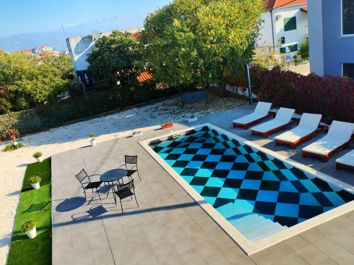 Holliday Home Nino Slatine Exterior foto